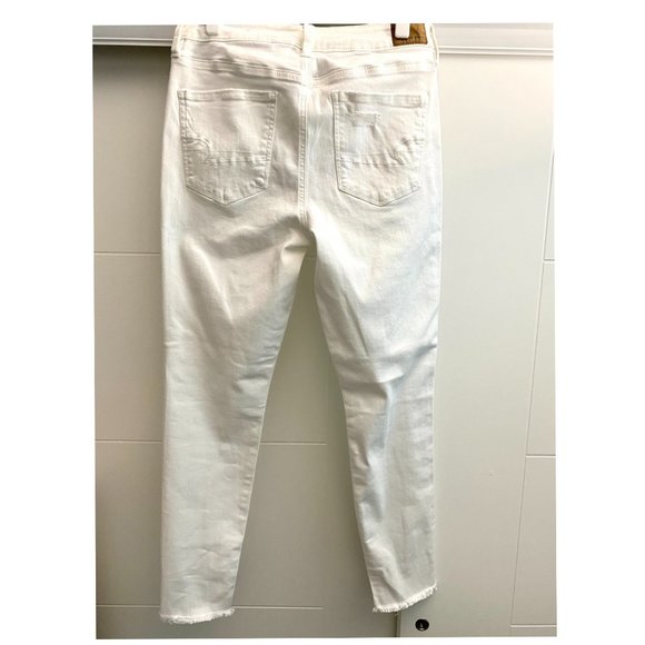 American Eagle Hi-Rise Jegging Jeans - Picture 2 of 16